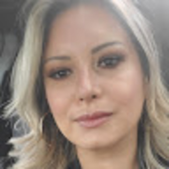 Meet your Posher, Cris - Picture 1 of 1